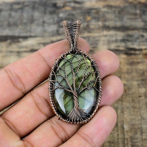 Tree of Life Labradorite Pendant Copper Wire Wrapped Pendant Labradorite Gemstone Pendant Gift For Her Mother Handmade Labradorite Jewelry