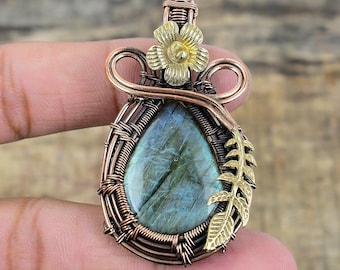 Labradorite Pendant Copper Wire Wrapped Pendant Labradorite Gemstone Pendant Gift For Mother Handmade Pendant Jewelry Labradorite Jewelry