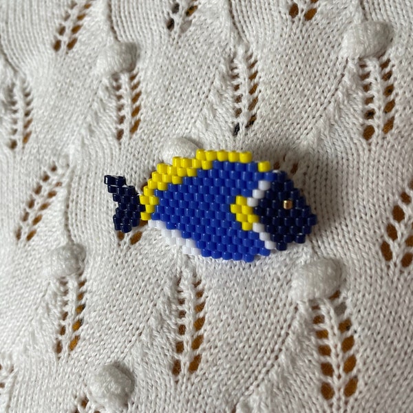 Broche Poisson Tropical bleu en perles tissée main