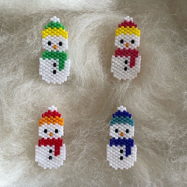 Broche Bonhomme de neige en perles tissée main