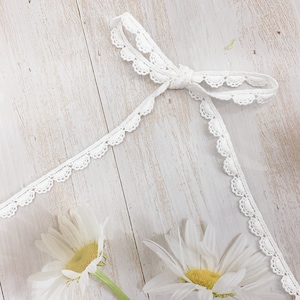 Embroidered Lace by The Yard - Ivory White Narrow Trim - Delicate Lace Trim Ribbon - Bridal Veil Neckline - Wedding Fabric -SS130422-LACE131