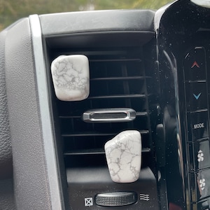 Tuimelende Howlite Auto Vent Clip