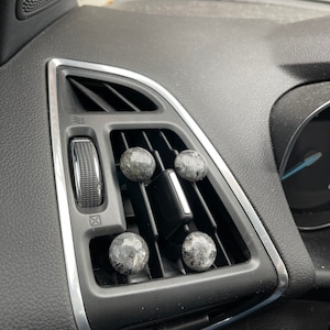 Circle Labradorite Car Vent Clip