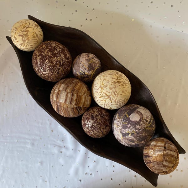 Brown bowl fillers, Neutral palette baubles, Earth tones decor, Chic minimalist decorative balls - set of 8, Simple style rag balls