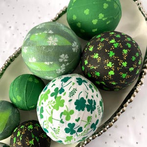 St. Patrick&#39;s Day Dough Bowl Fillers, Shamrock Fabric Ball Set, Handmade Irish Centerpiece Display, Tiered Tray Accent, Four Leaf Clover