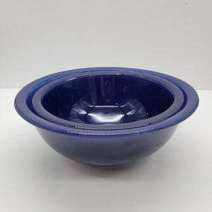 Blue Pyrex Bowls set