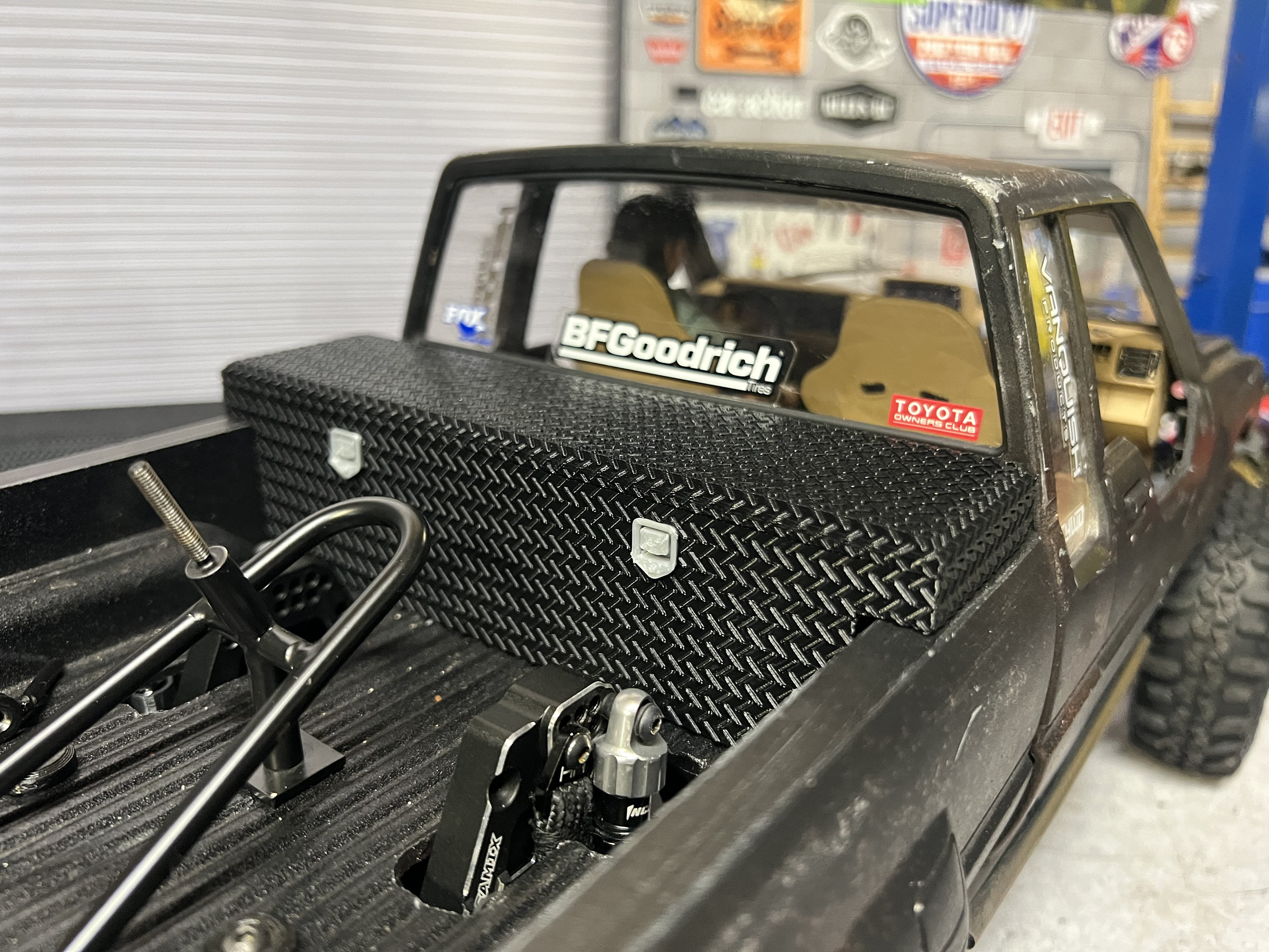 Diamond Plate Crossover Toolbox for RC4WD SR5 / Hilux - Etsy
