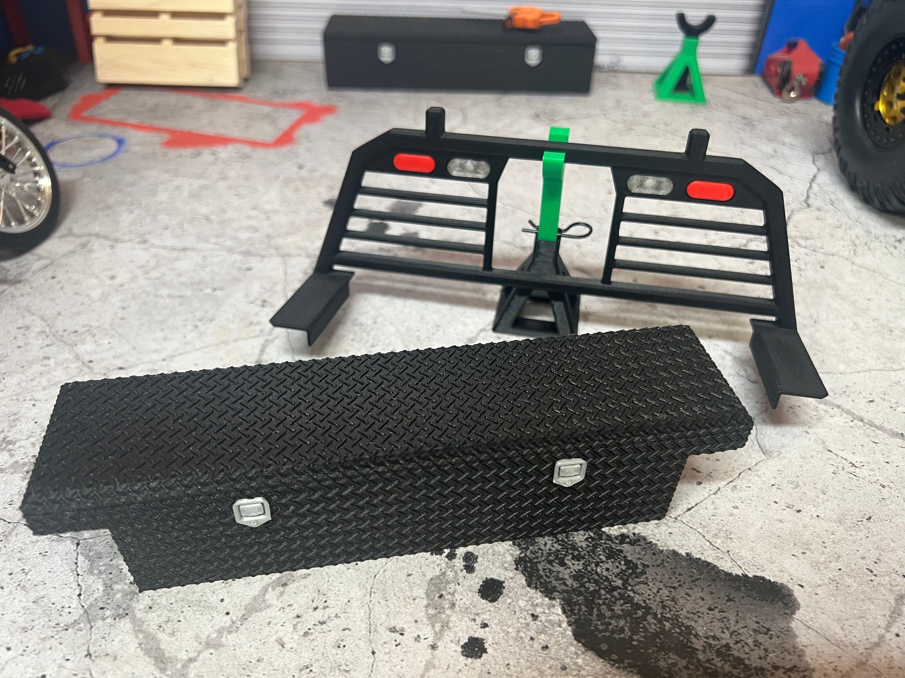 CEN F250 / F450 Headache Rack and Diamond Plate Toolbox - Etsy