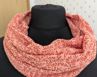 Loop Handmade,  Damen Loop,  Loopschal Musselin,  Geschenk Damen