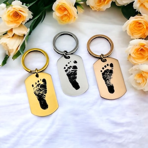 Llavero de barra plana con huella real / Joyería personalizada con nombre / Regalo personalizado para madres / Llavero de baby shower / Memorial