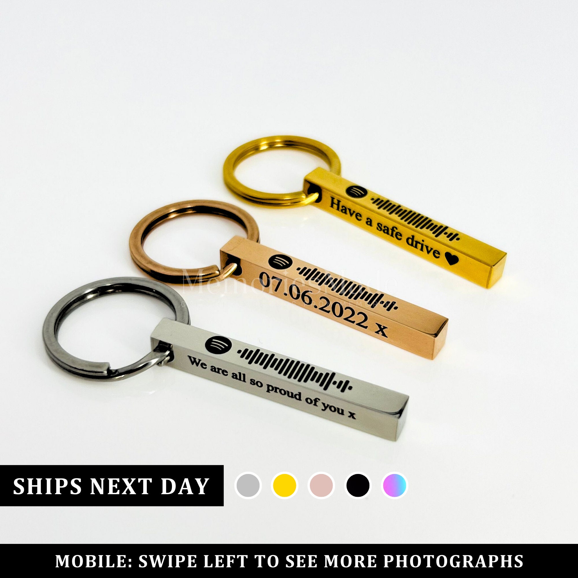 Gold clearance bar keyring