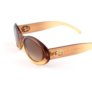 Gucci Oval Sunglasses, Vintage 90s Chunky Amber Frame, Wide Fit 145mm, GG 2400 Gradient Lens, Luxury Italian Designer NOS