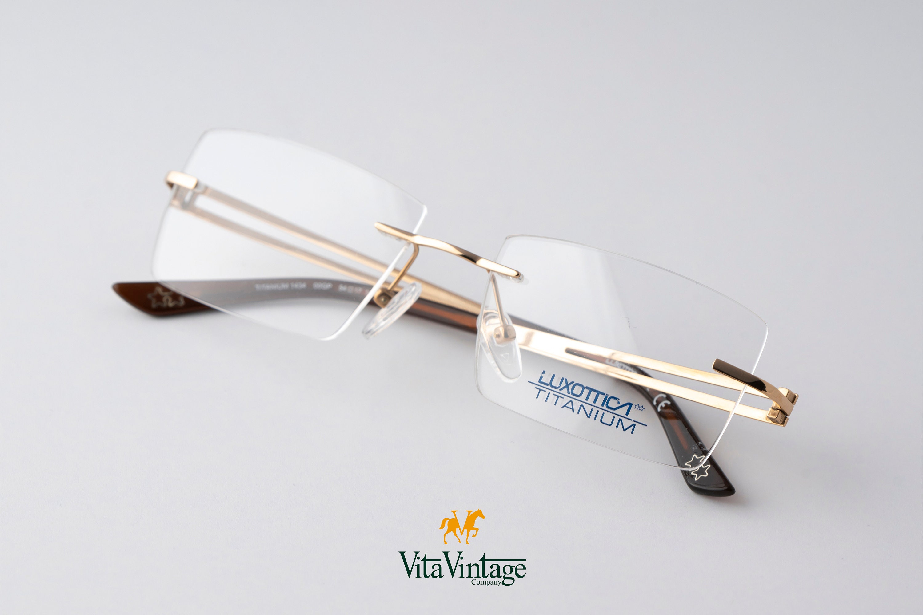 Mens Vintage Eyeglasses Frames, Luxottica 1434 Titanium Gold
