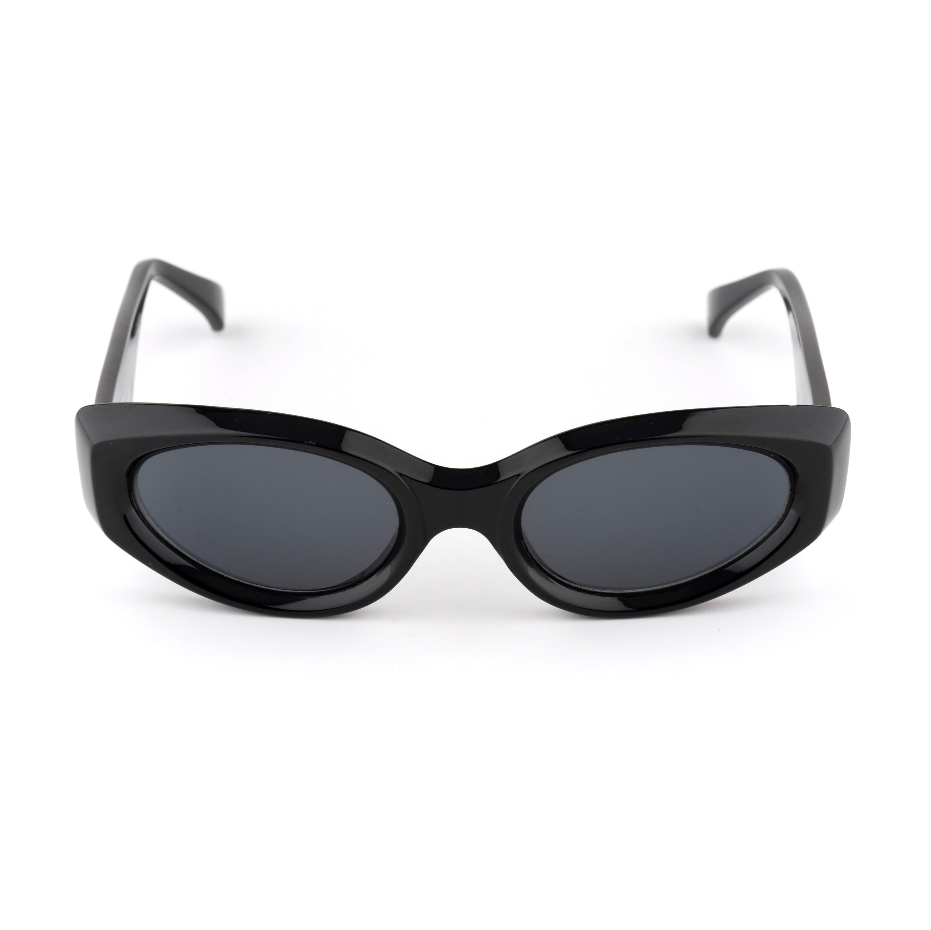 Gianni Versace 90s Sunglasses, Black Cat Eye Frame, Wide Fit  display picture 3