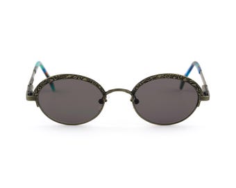 Gafas de sol ovaladas pequeñas, montura verde antigua grabada, Dakota Smith Native Art, años 90, corte pequeño, 127 mm, NOS
