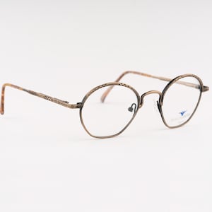 Dakota Smith 1275 Vintage Frames - 90s Antique Gold Round Eyeglasses Gift for Women - New Old Stock