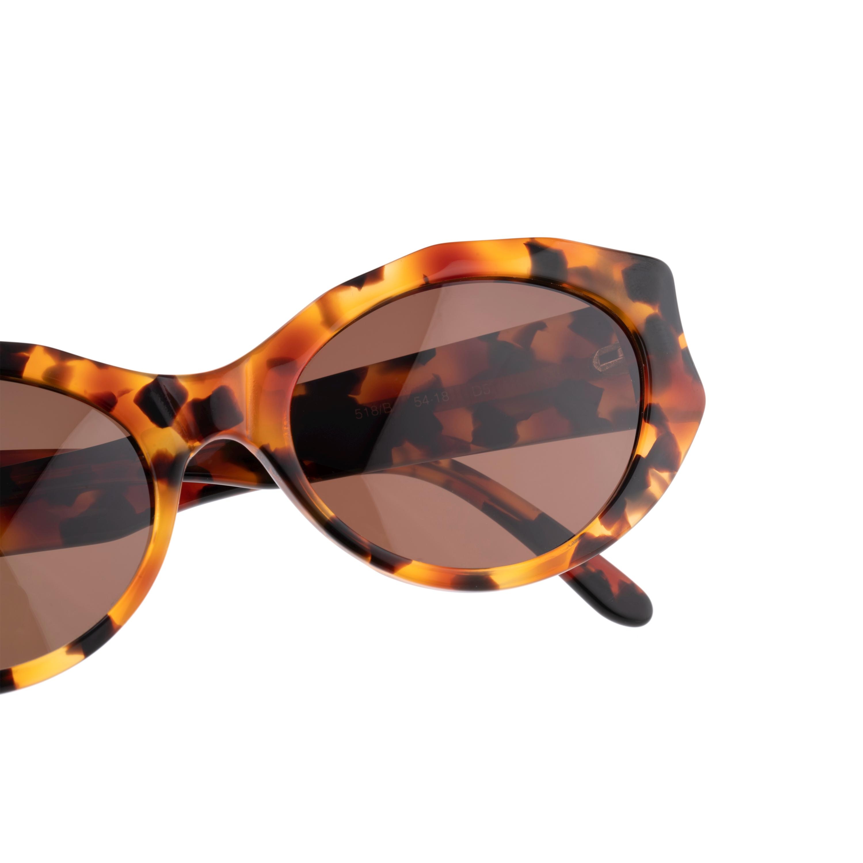 Tortoise Cat Eye Sunglasses, Chunky Acetate Frame, View Point 90s