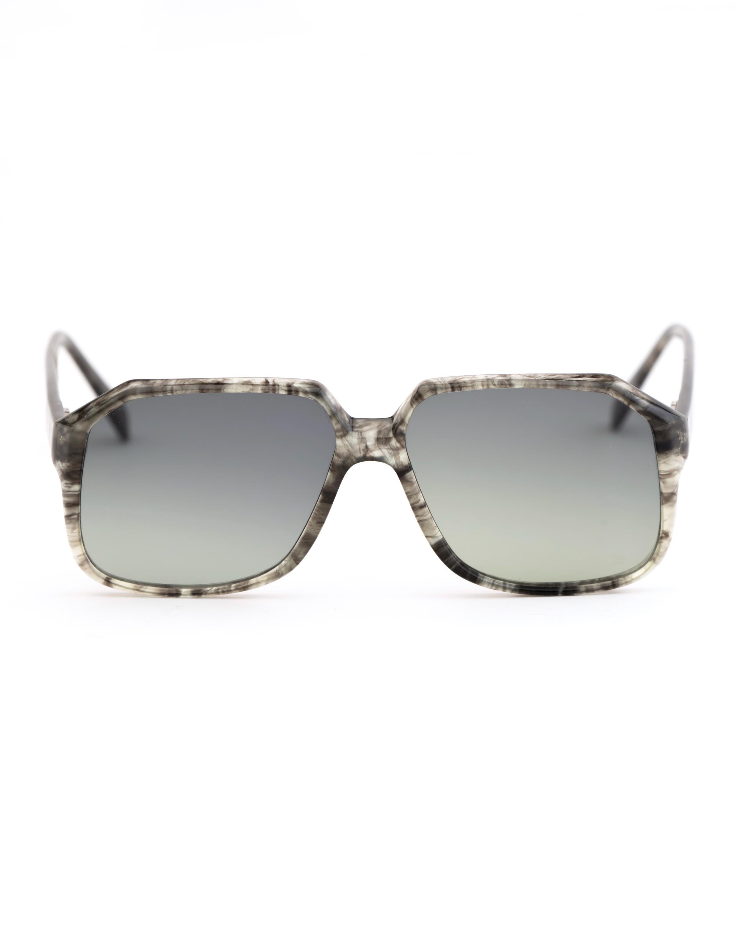 BCBGMAXAZRIA B819 GREY Aviator Sunglasses Women Metal Frame Gradient Lens 21204‎ BCBGMAXAZRIA Aviator Cat Eye Hybrid – Eyedictive main image 3