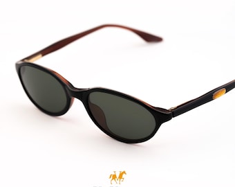 Ray-Ban Black and Tortoise Oval Sunglasses: B&L Crystal Green G15 Lenses