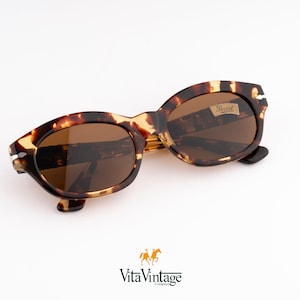 Persol Ratti 830 Sunglasses: 80s Tortoiseshell Cat Eye Frame, New Old Stock