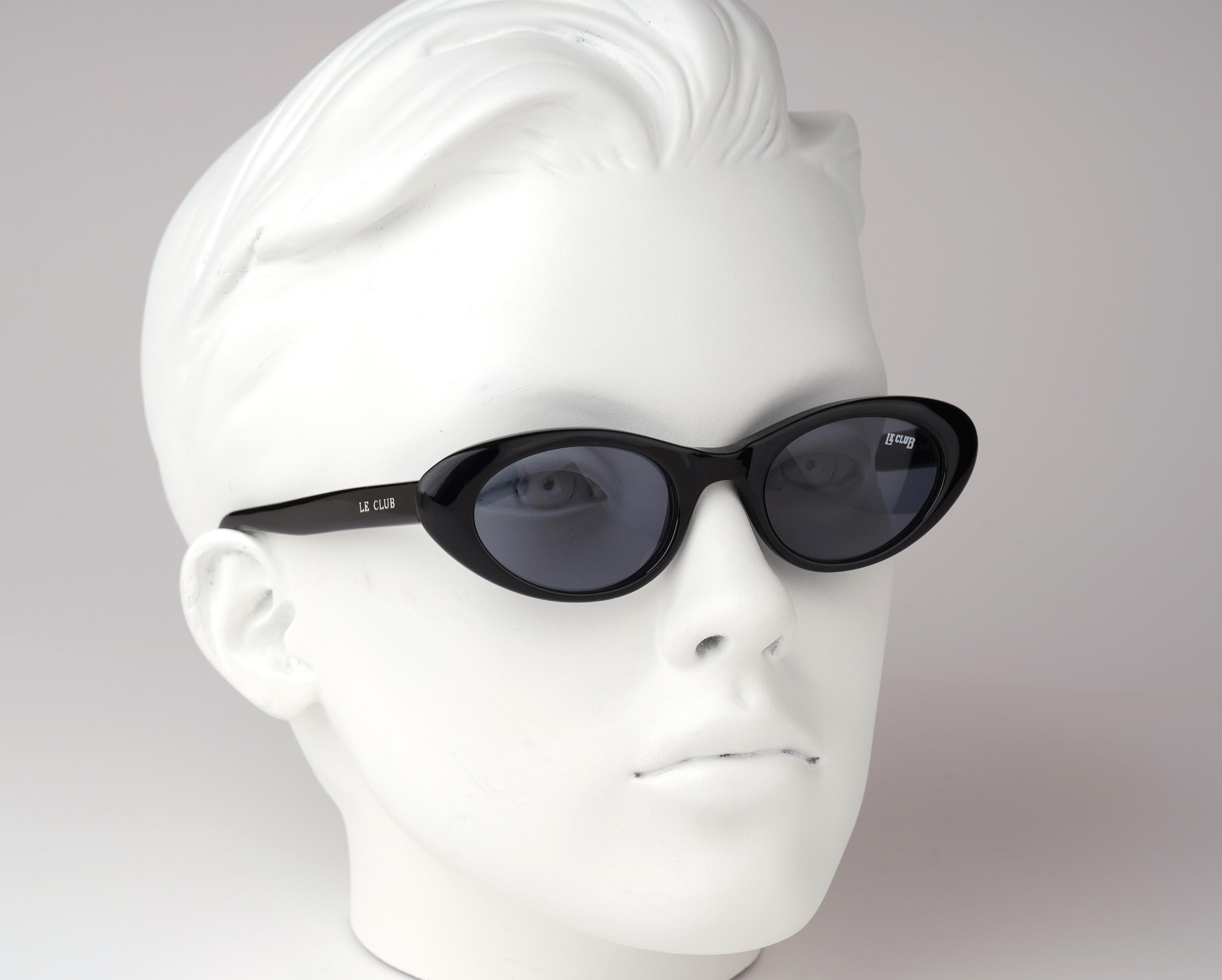 Vintage NOEMI Women Sunglasses Black Eyewaer Shedes Made in France Harlem Black Acetate – Vintage Frames Company main image 4