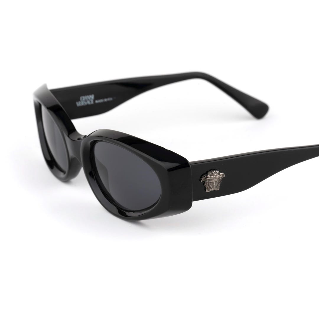 小物 90s GIANNI VERSACE Vintage Sunglasses Gianni Versace 90s Sunglasses, Black Cat Eye Frame, Wide Fit 145mm