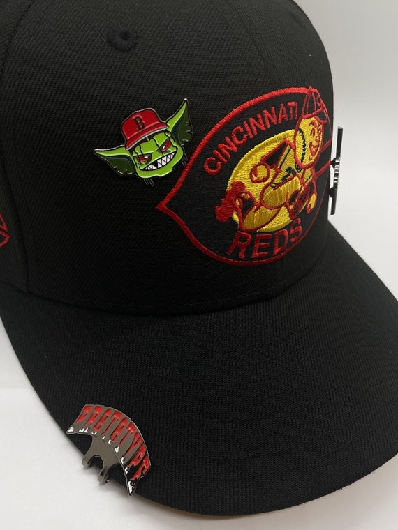 Gremlin Hat Pin