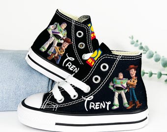 Converse Toy Story personnalisée : baskets Woody et Buzz personnalisées