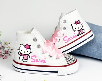 Converse Hello Kitty personnalisées, chaussures montantes Hello Kitty bébé petite fille, tenue d'anniversaire personnalisée Hello Kitty, cadeau d'anniversaire fille