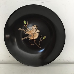 Couroc bowl with bird design.  Vintage mid sized Couroc bowl/trinket dish with pair of birds outlined in gold.