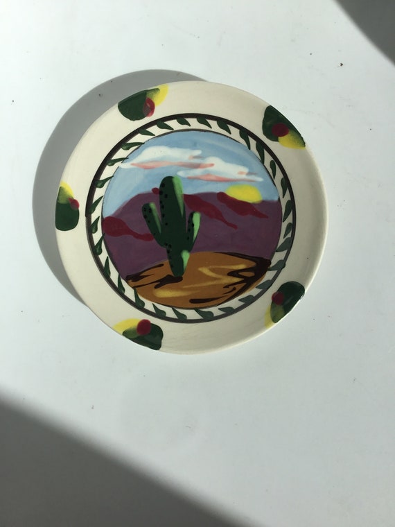 Small ceramic hand painted ring dish.  Small weste