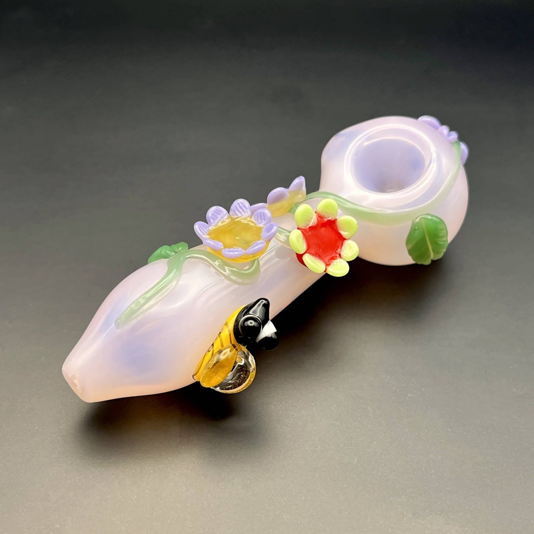 Floral Girly Pipes Pastel Pink Glass Pipe Flowers & Bee Pipe 5