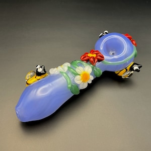 Flowers & Bees Pipe - Glass Floral Pipes - Beautiful Girly Pipe - Cute Handmade Pipe 5,5"