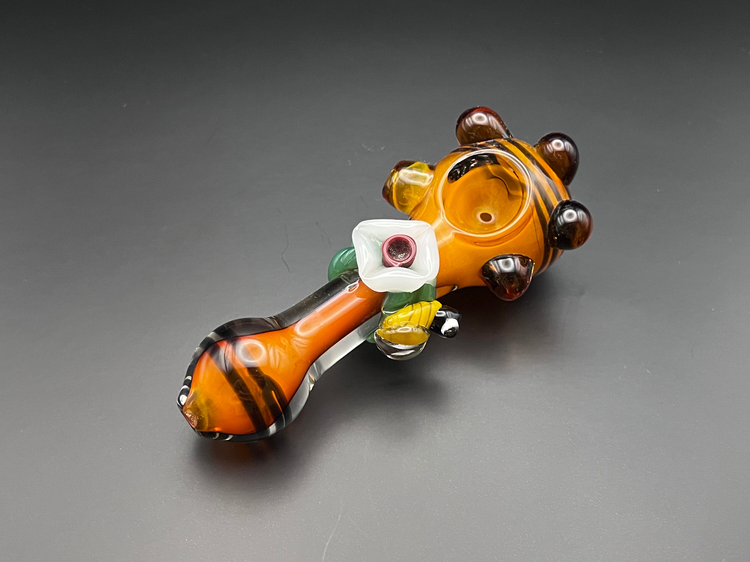 Flower Glass Pipe Girly Bee Pipes Beautiful Girly Pipe Etsy