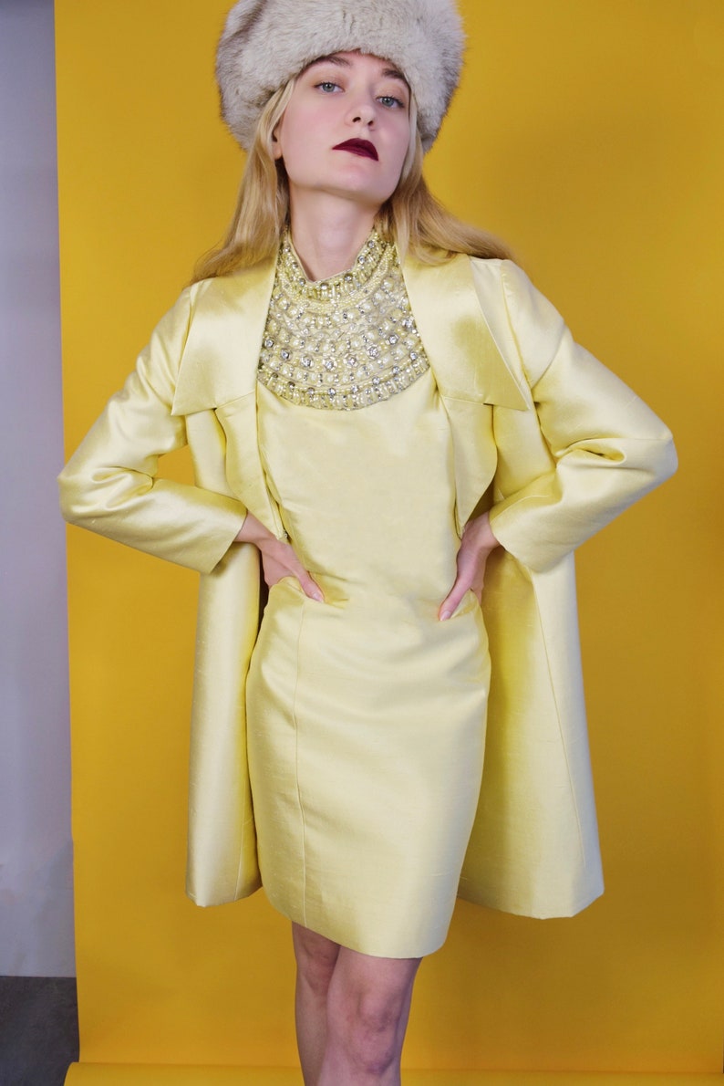 JEWEL Collar Jack Bryan Silk Dress & Coat Set Vintage 60s Yellow Glam Mod Sz M image 1