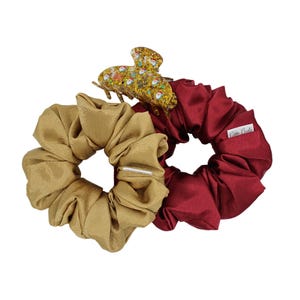 Holiday Scrunchie Gift Box: Satin Scrunchies & Glitter Hair Clip