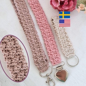 Keychain & Pacifier Clip Crochet Pattern: Beginner-Friendly PDF / Nyckelband och nappband virkmönster