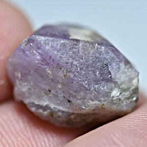 19.5 Carat Well Terminated Spinel Crystal From Afghanistan