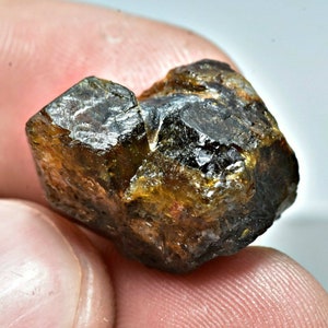 Naturlig gul dravit-turmalinkristall - 33 karat, Afghanistan