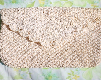 1960s/1970s Ivory Envelope Style Crotchet Macrame Clutch