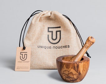 UNIQUE-TOUCHES® | Olive Wood 4″ Pestle and Mortar. Comes with Free Gift Pouch & with Free Personalization (optional)