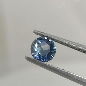 Faceted Montana Sapphire -  Blue Montana Sapphire - Montana Sapphire - Round Faceted Montana Sapphire - .64Ct Sapphire -5.5mm - A42
