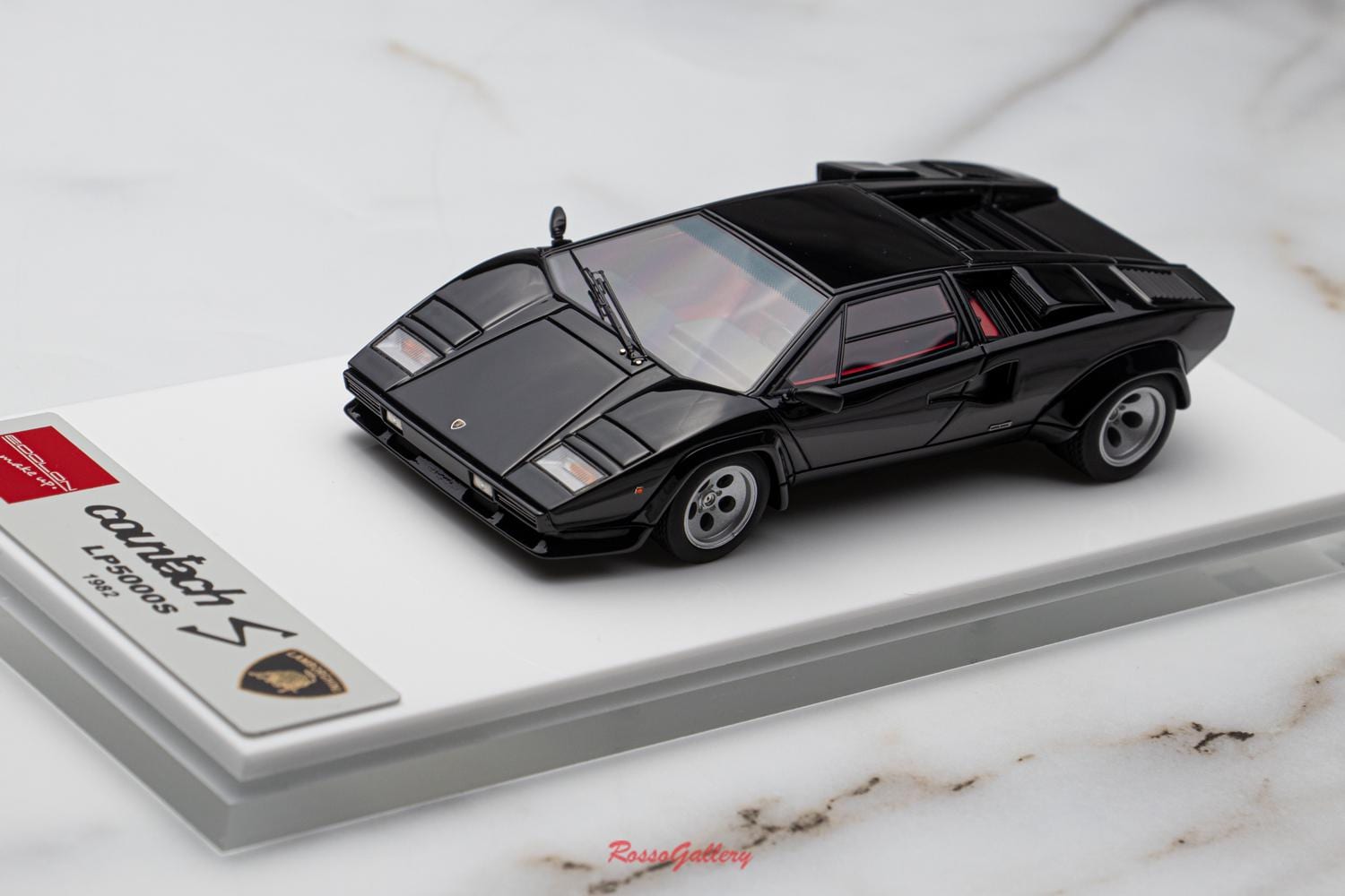 新メイクアップ EIDOLON モデル 1:43 ランボルギーニ カウンタック