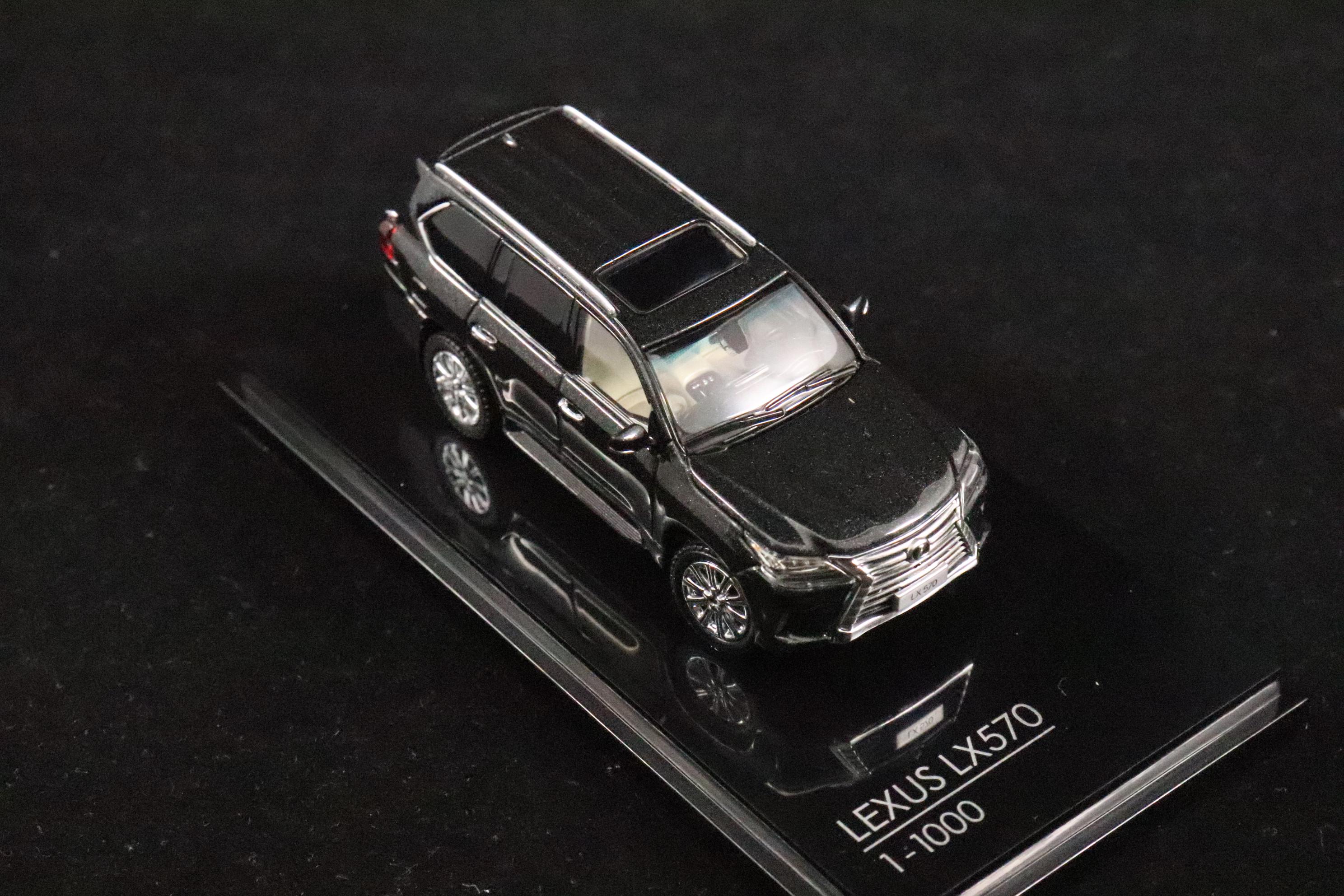 京商モデル 1:64 レクサス LX570 スターライトブラック GF 00001SLB