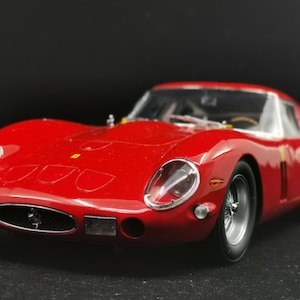 新しい京商モデル 1:18 フェラーリ 250 GTO レッド 08431R - Etsy 日本