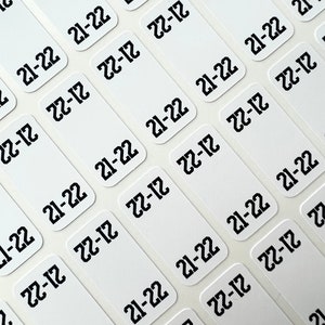 Autocollants pour cartes de sport - 35 points à chargement par le dessus ou autocollants à une touche - 21-22 / Baseball, hockey, football, basket-ball