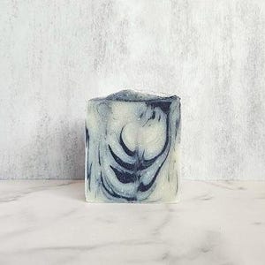 LAVENDER Cold Process Soap Bar 4 oz per bar