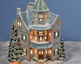 The Country Spindle House