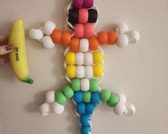 Arte de pared personalizado de lagarto gigante con cuentas