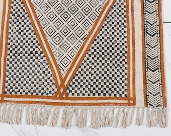 Hand Block Print Cotton Dhurrie Rug: Indian Kilim Style